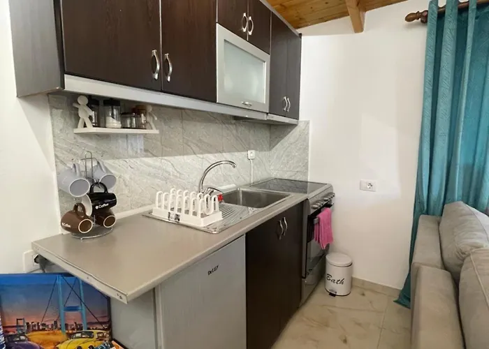 Fishery Pensionat Ksamil